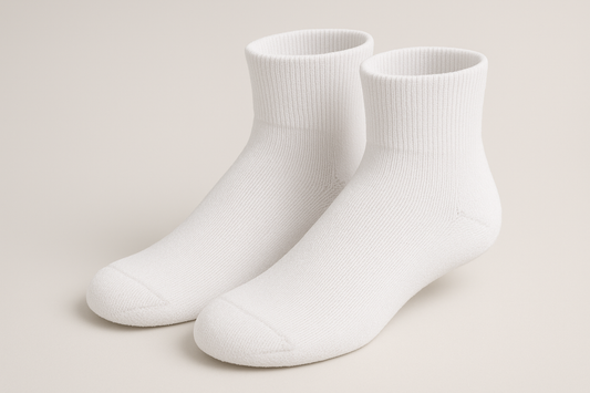 white diabetic ankle socks
